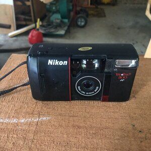 Nikon Tele Touch 200 AF 35mm Camera